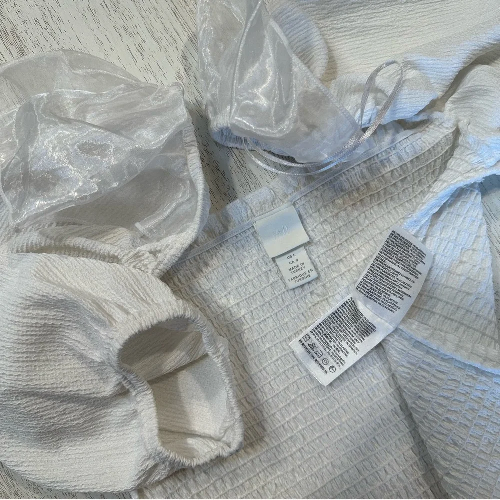 H&M Smoked Crop Top